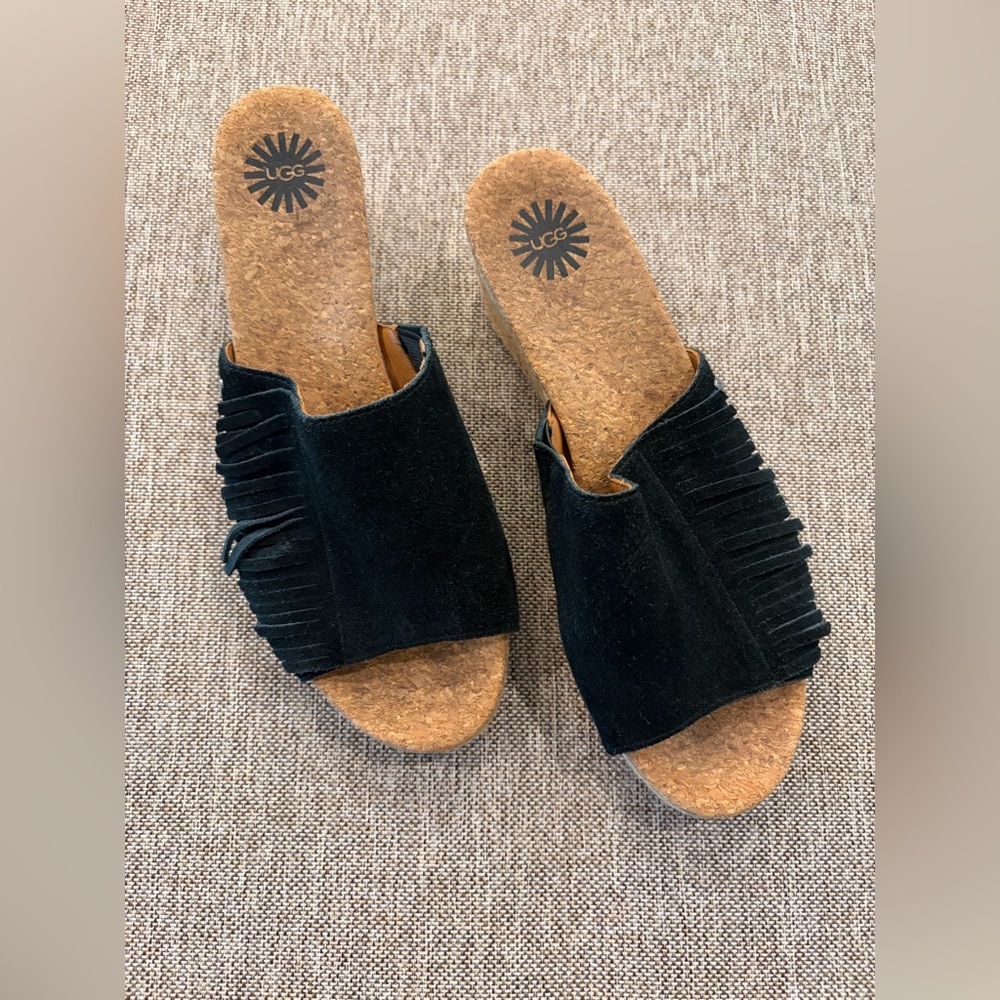 UGG Danes Black Suede Fringe Jute Cork Wedge Slide Shoe, Size 8 EUC